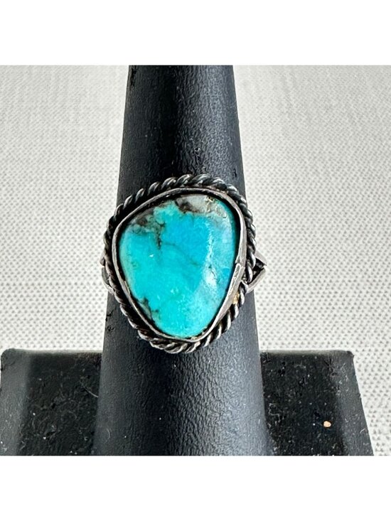 Native American Jewelry - 1970s Southwestern Sterling Silver Turquoise Ring Rope Bezel Size 7
